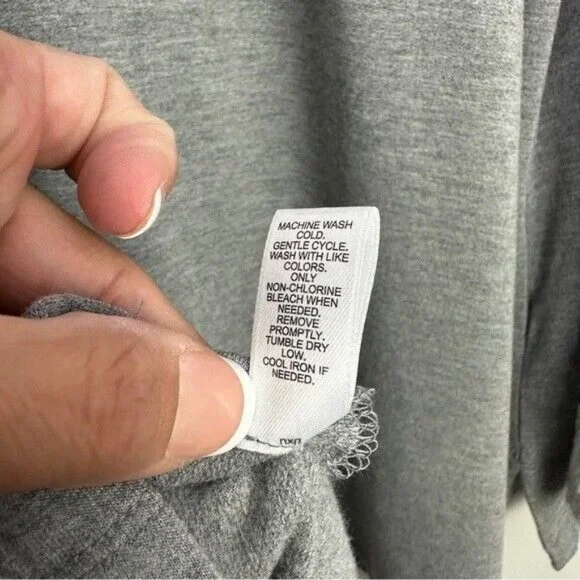 Cato Womens Size XL Gray Long Sleeve Top Off White Faux Fur Cowl Neck & Wrist - Picture 10 of 10